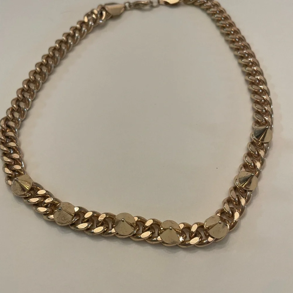 Elegant Gold Spike Chain Necklace